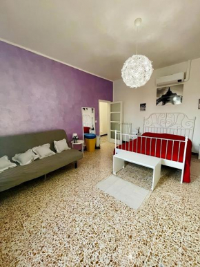 'La Casina Di Clara' - Livorno free parking!'